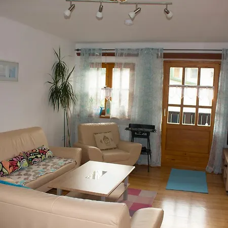 Treml Apartment *